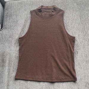Brown Fitted Sleeveless Top